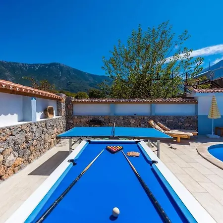Angora Villa *